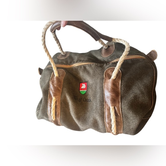 Wolf Creek Cru Men’s Overnighter Weekender Duffel Bag - Picture 1 of 12